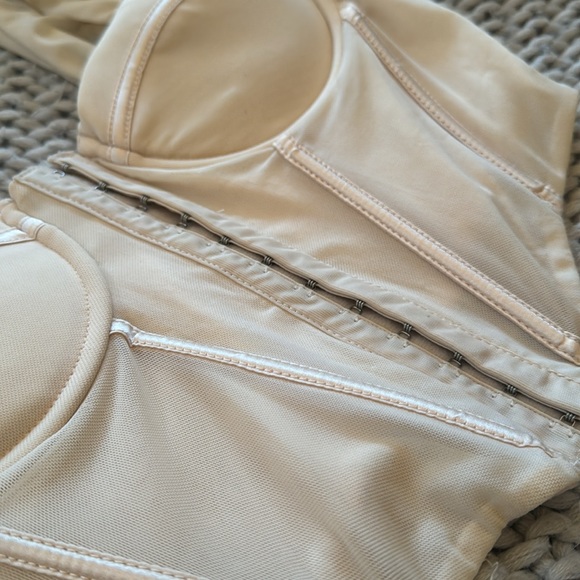 12th Tribe - The Besame Corset Top - Picture 10 of 16